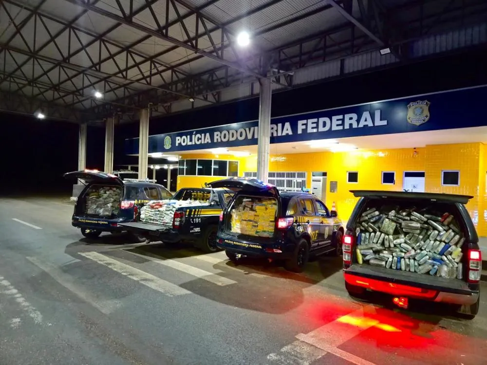 PRF apreende 2,4 toneladas de drogas na BR-070; uma das maiores em Mato Grosso