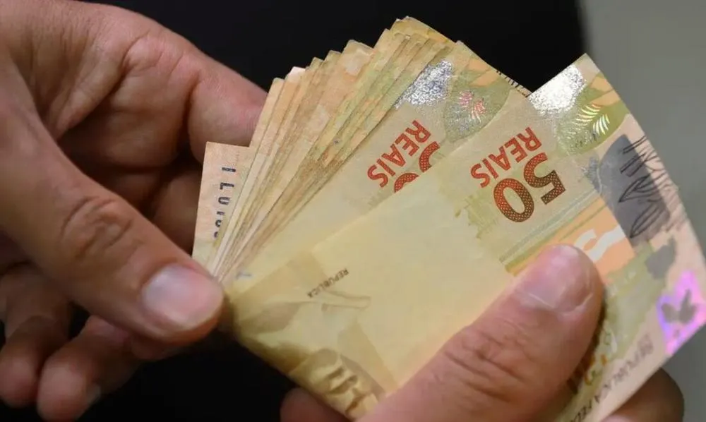 Salário de janeiro já será com isenção do Imposto de Renda para quem ganha até R$ 5 mil