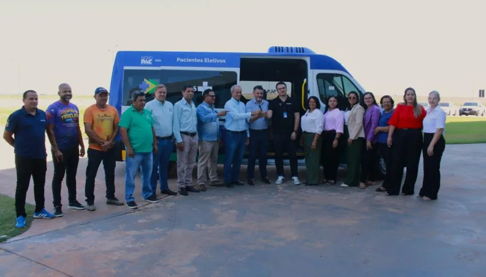Santa Rita do Trivelato recebe van zero quilômetro do Ministério da Saúde