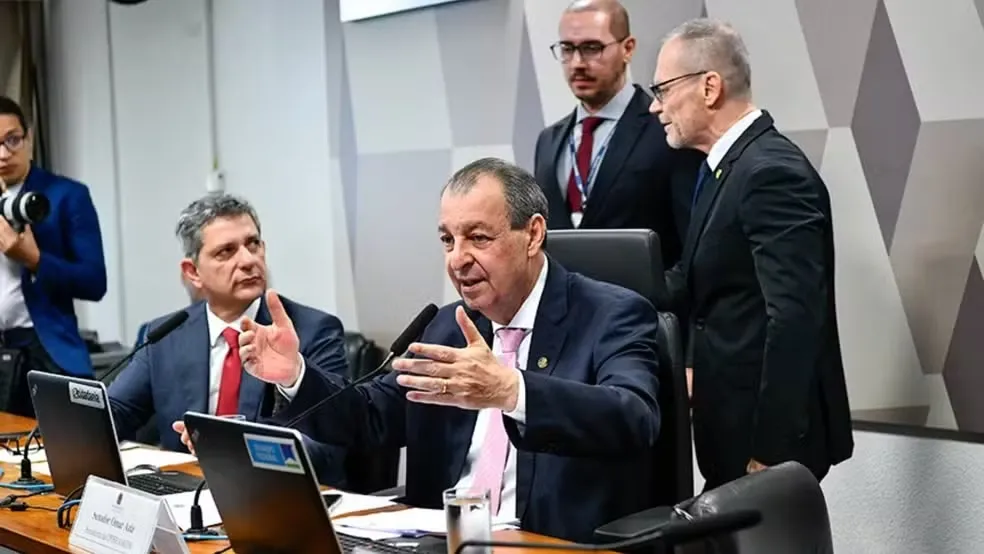 Relator diz que fim da escala 6x1 deve ser votado na CCJ e no plenário na quarta-feira (02/09)