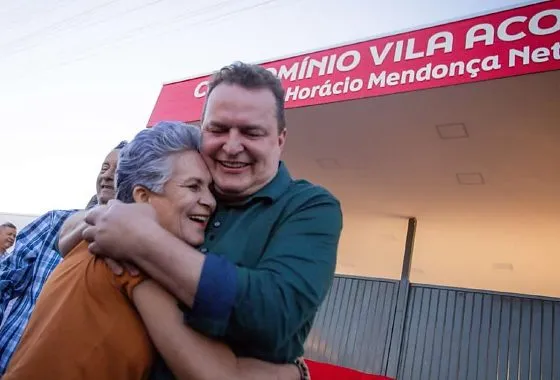 Max defende levar modelo de vila gratuita para idosos a outros municípios de MT