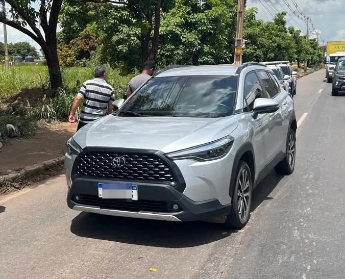 Vigia Mais MT auxilia PM e Ciopaer a prender suspeito de roubar Corolla em Cuiabá