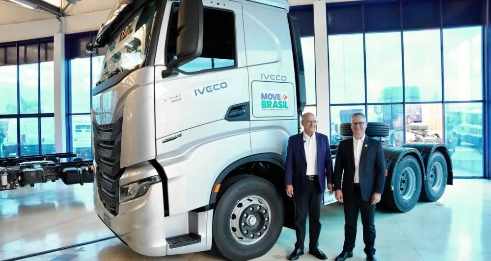 Em um mês, Move Brasil alcança R$ 1,3 bilhão para renovação de frota de caminhões