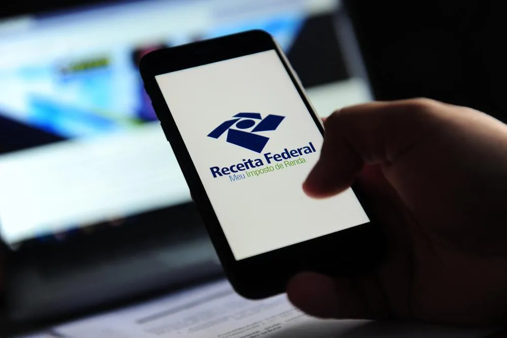 Isenção total do IR começa em janeiro e beneficia 10 milhões de brasileiros que ganham até R$ 5 mil