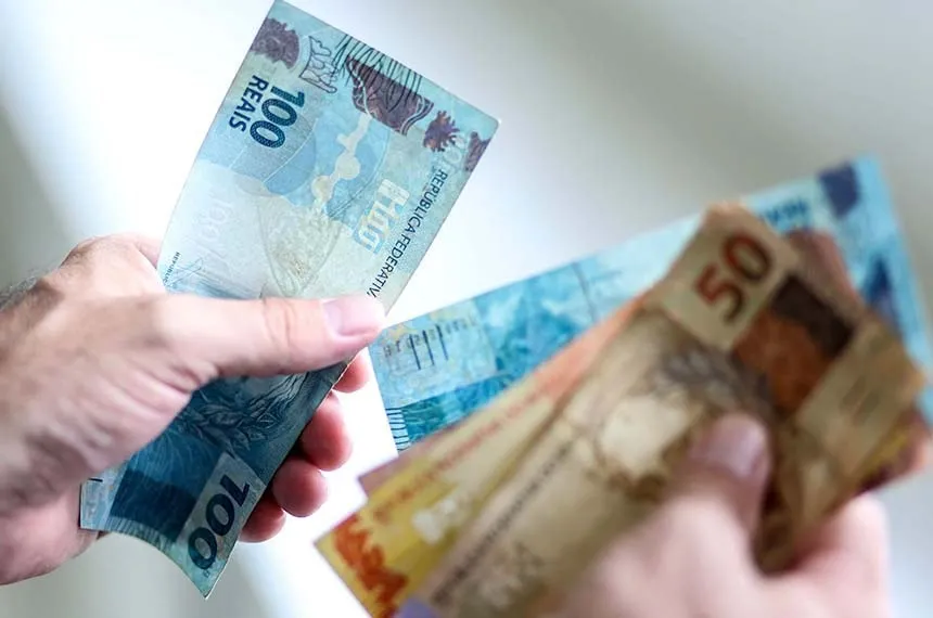 R$ 10,5 bilhões seguem esquecidos em bancos; saiba como consultar
