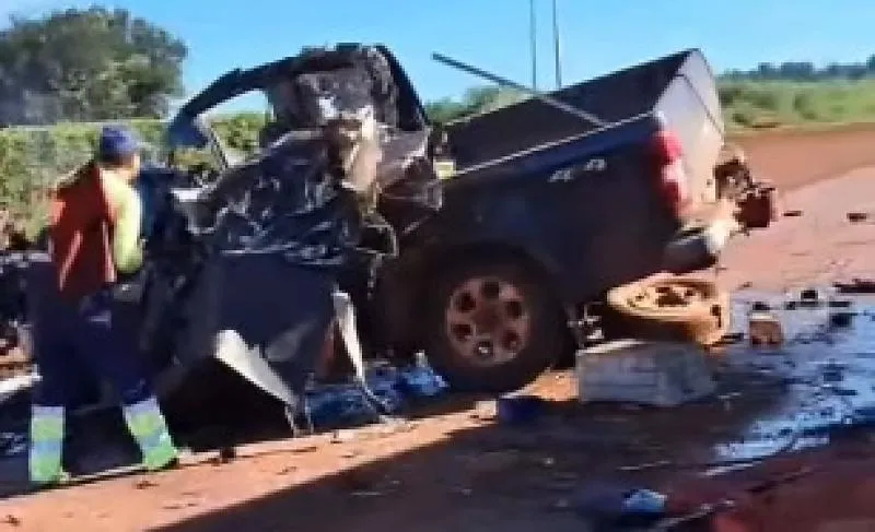  Colisão entre caminhonete e carreta deixa um morto na BR-163 em Itaúba/MT