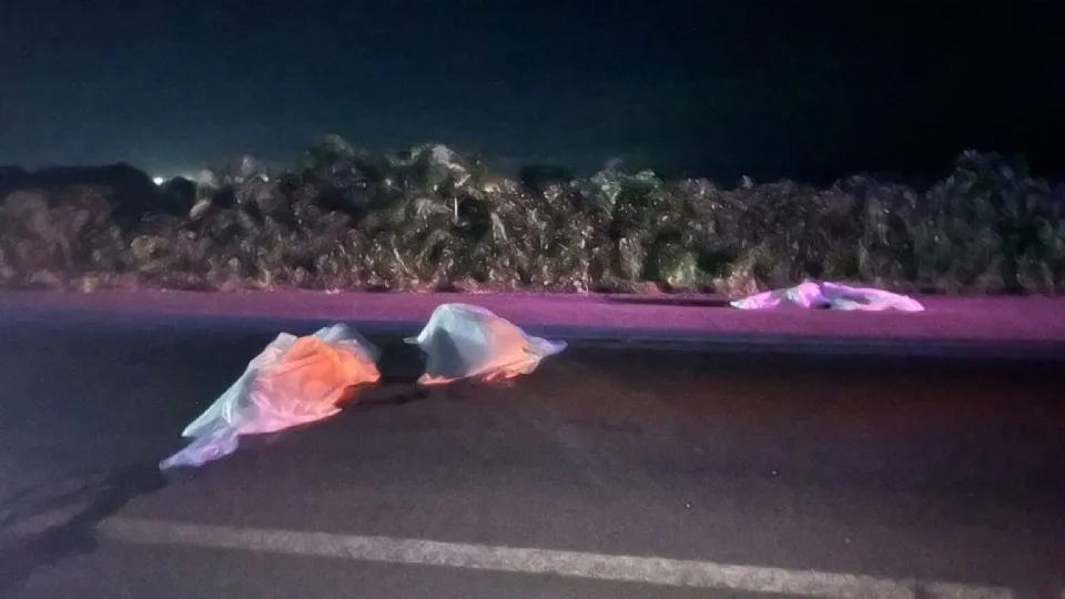 Acidente entre carro, moto e bicicleta deixa 3 mortos em rodovia de MT