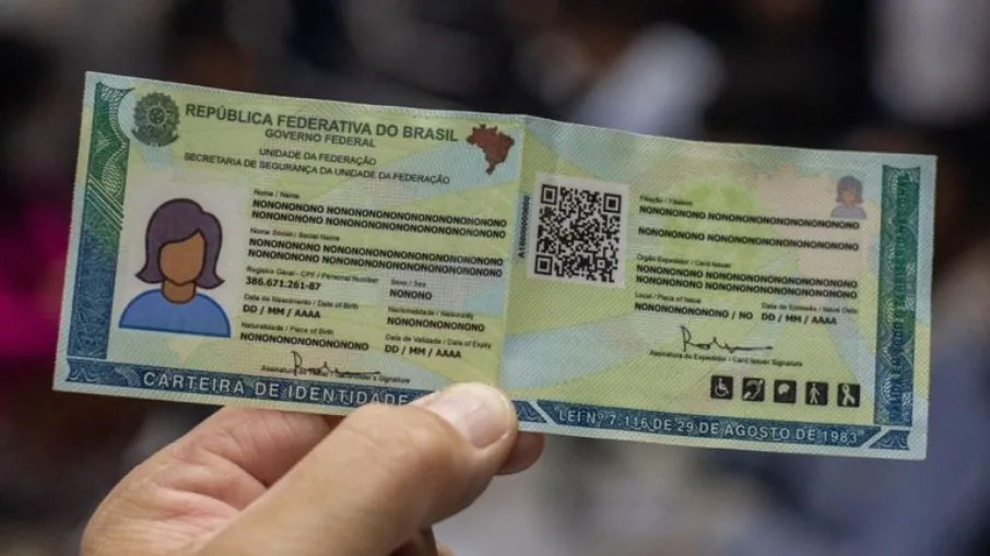 Cinquenta milhões de brasileiros já estão com a Carteira de Identidade Nacional em mãos