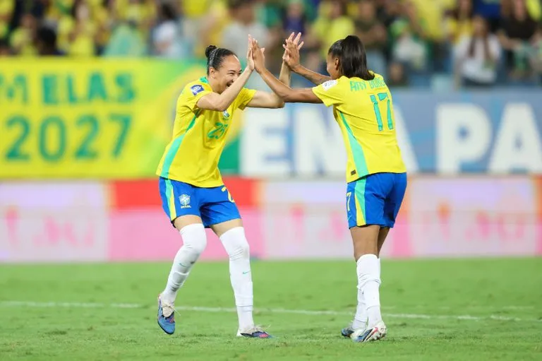 Seleção Feminina é campeã do FIFA Series 2026 com vitória sobre o Canadá em Cuiabá