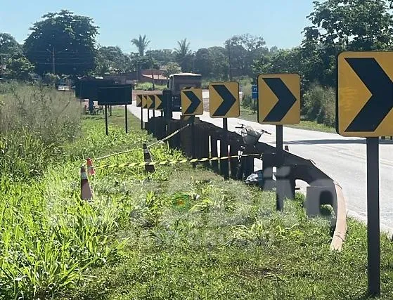 Idosa morre após ser atingida por caminhão em ponte em Rosário Oeste