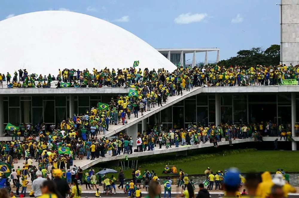 Idosos de MT têm prisão domiciliar autorizada por Moraes; veja nomes