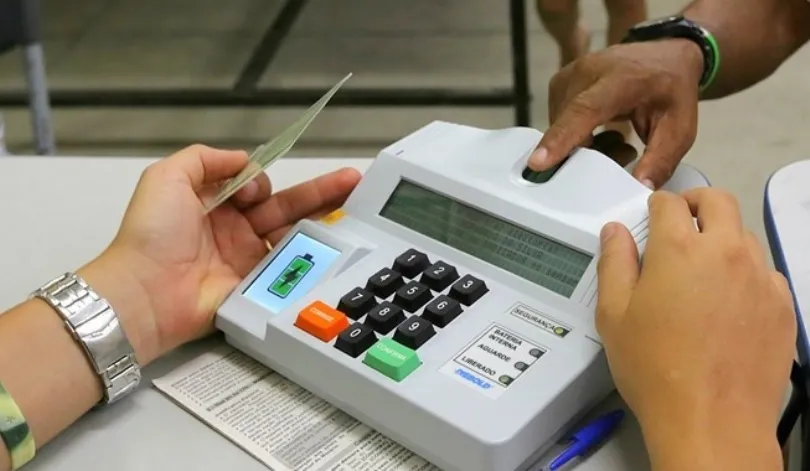 Eleitor tem até quarta-feira (6/05) para tirar título, regularizar e votar nas eleições em outubro