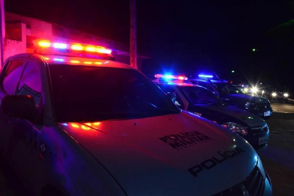 Jovem dorme em ônibus, acorda com as mãos suja de suposto sêmen e denuncia abuso 
