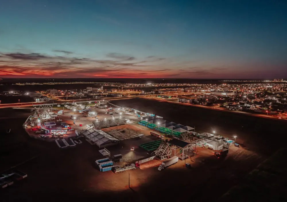Expo Nova Mutum 2026 começa nesta quarta (13) com rodeio, Balada Gold e show com Rio Negro e Solimões