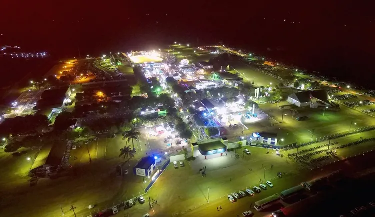 Após Pivetta cortar dinheiro público para eventos, municípios já buscam apoio privado para bancar festas