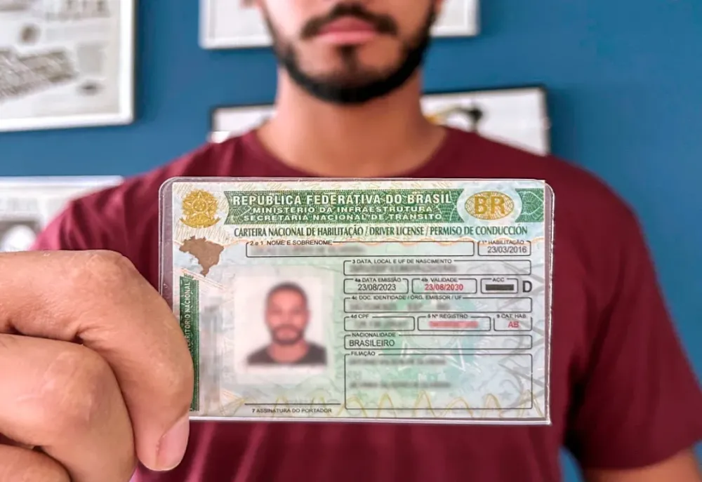 Brasil bate recorde na emissão de CNHs nos cinco primeiros meses de 2026